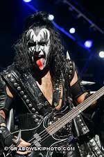 KISS Conquers The Midwest