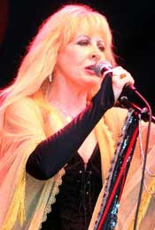 Bella Donna The Nightbird soars into Milwaukee!