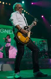 Def Leppard, Styx and Foreigner – Taking Back Time