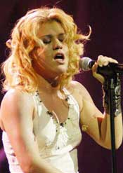 Kelly Clarkson A Rising Star